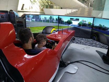 Pack Esperienza di guida Ferrari Roma + Musei Ferrari + Simulatore