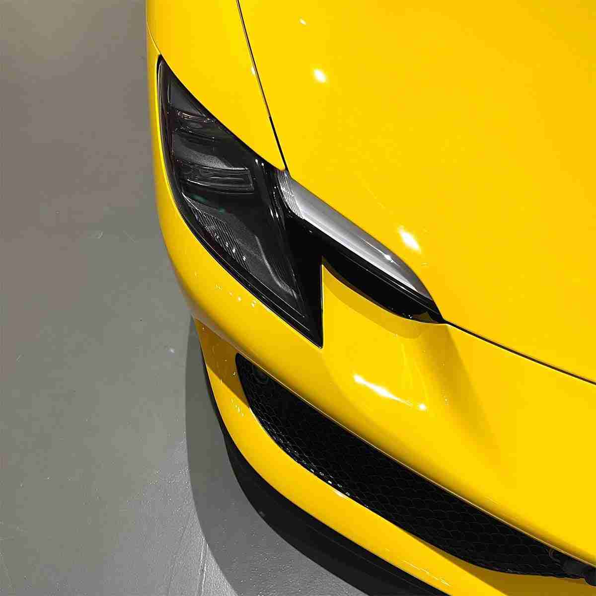 Esperienza di guida Ferrari 296