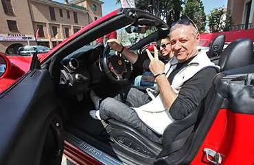 Scopri il mito Ferrari